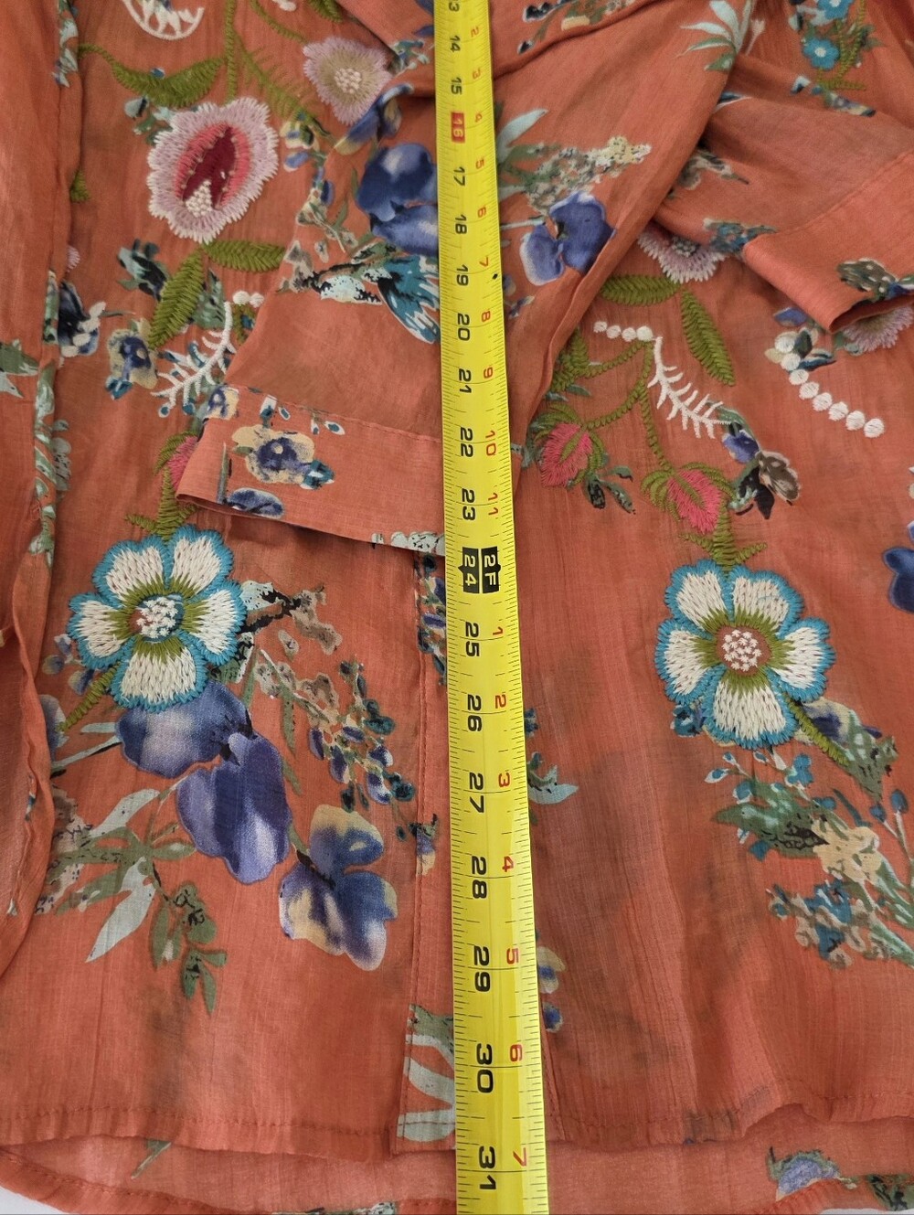 Soft Surroundings Medium Coral Blue Embroidered Blouse Vekvet Collar Long Sleeve - Picture 8 of 10